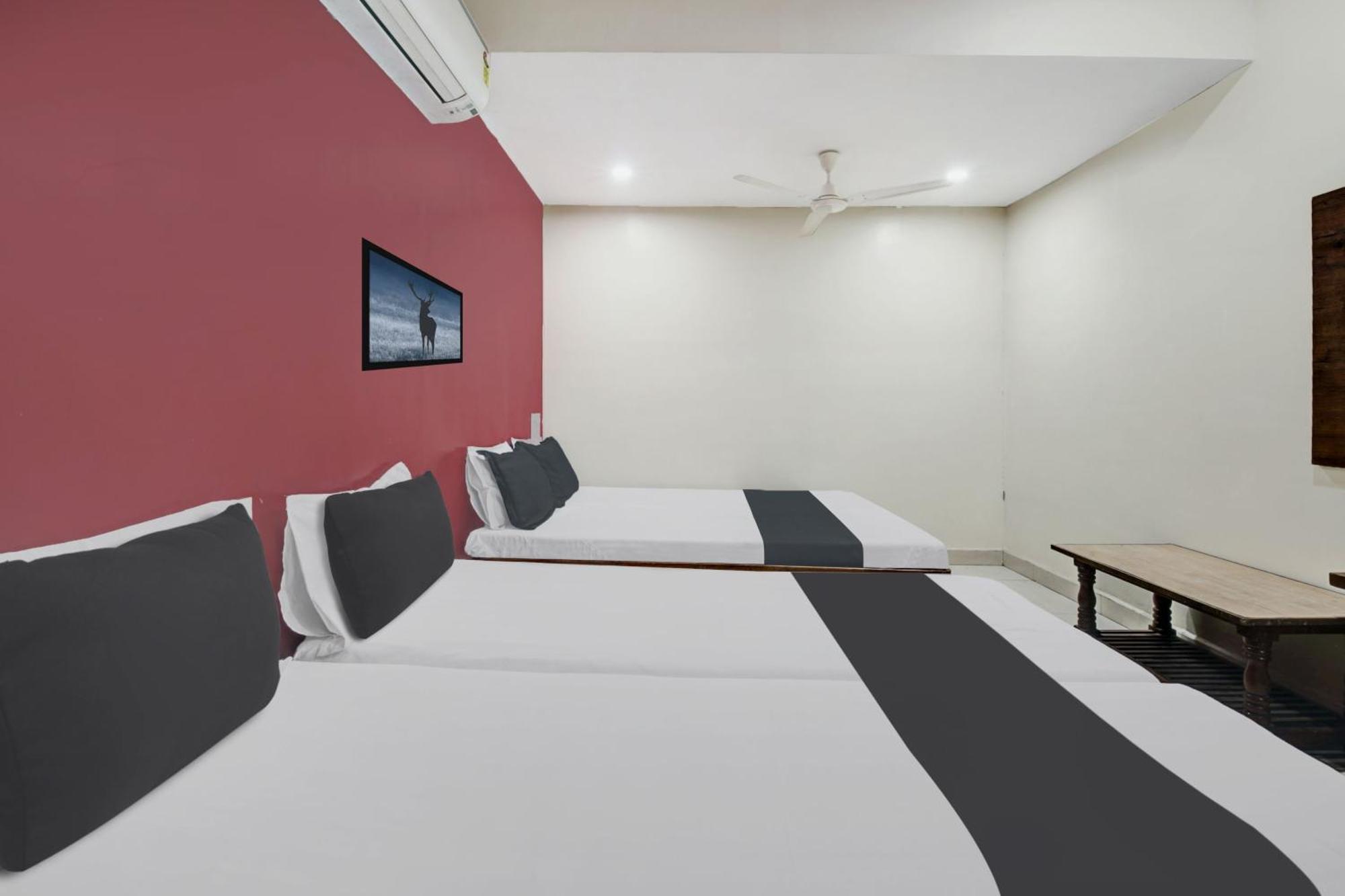 Spot On Shree Ram Residency Hotell Hubballi Exteriör bild